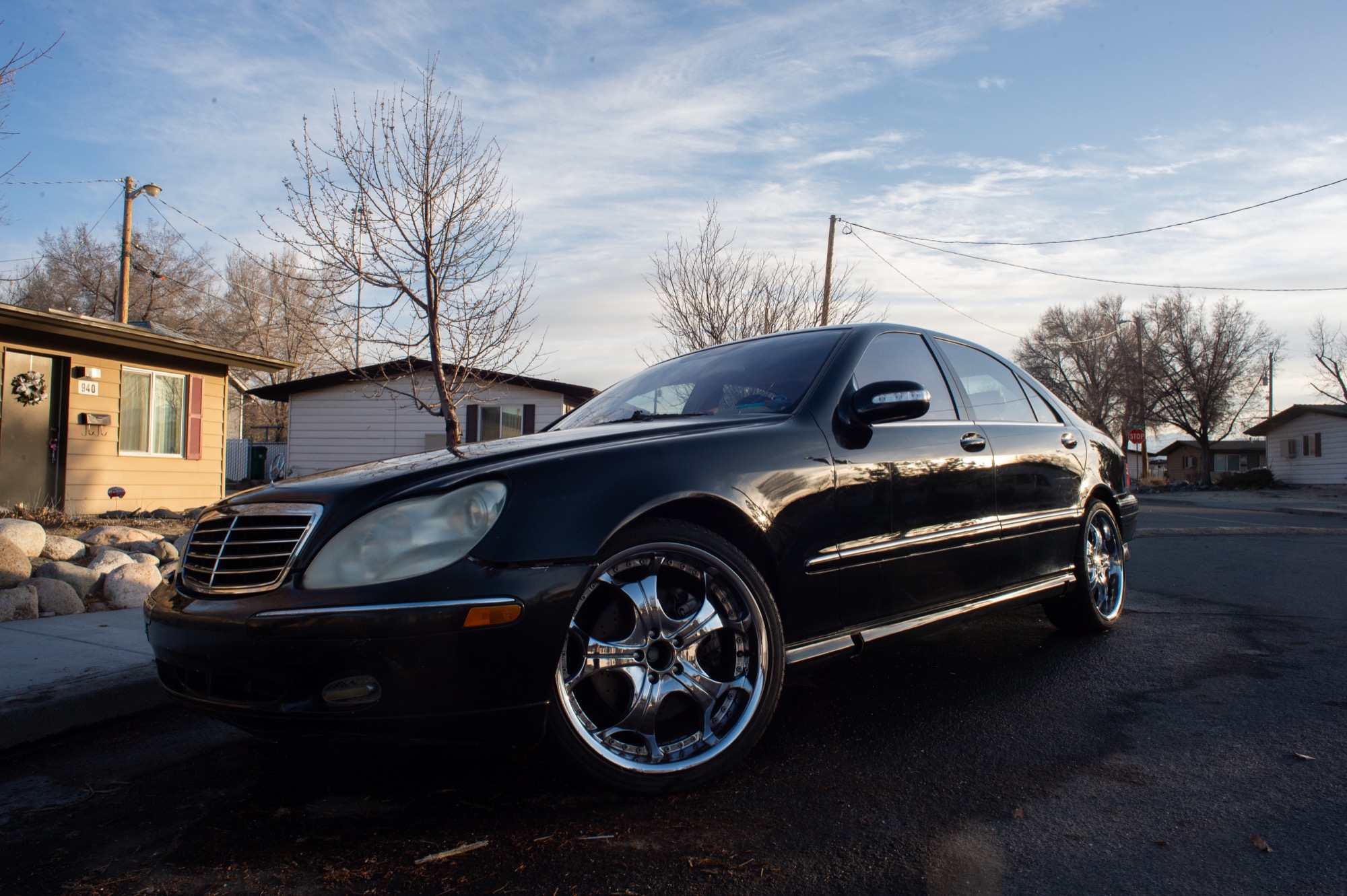 Mercedes S500 front exterior